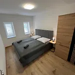 De Luxe Apartment *