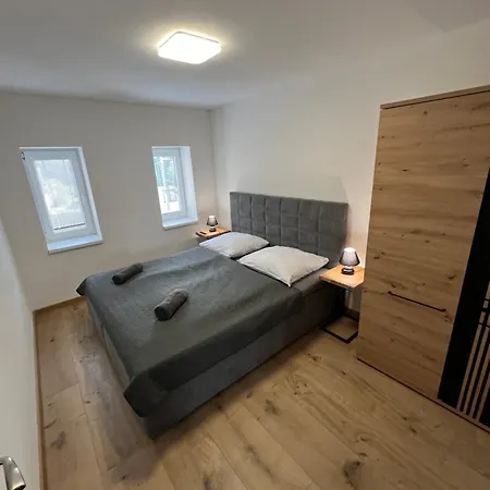 De Luxe Apartment *